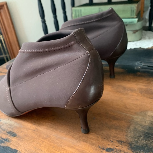 Donald J Pliner booty heels - new - Picture 3 of 7